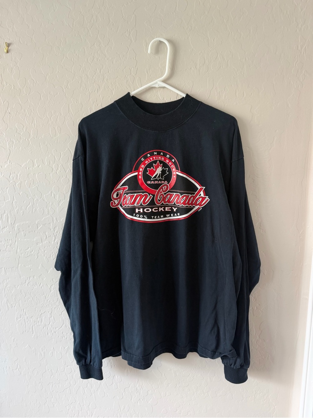 Team Canada Hockey Long Sleeve Shirt XL Black Gildan